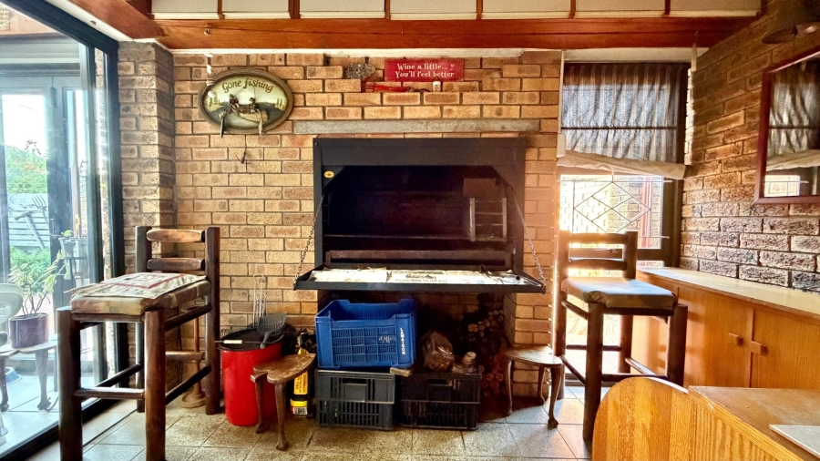 4 Bedroom Property for Sale in The Palms Western Cape